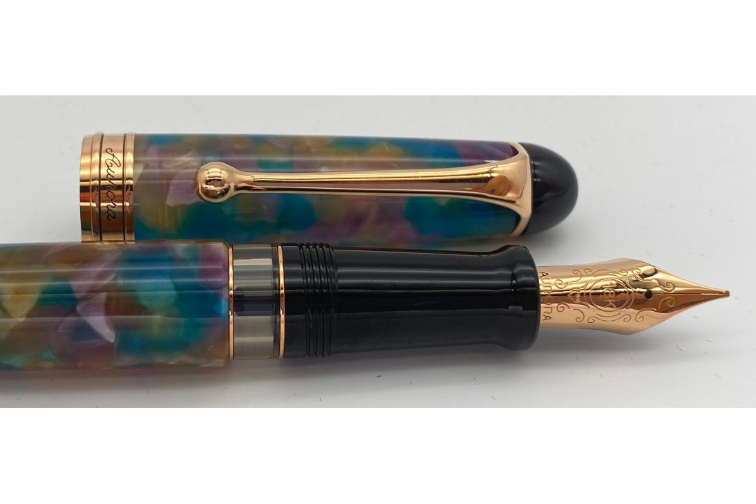 AURORA LIMITED EDITION PLANET SERIES GIOVE FOUNTAIN PEN