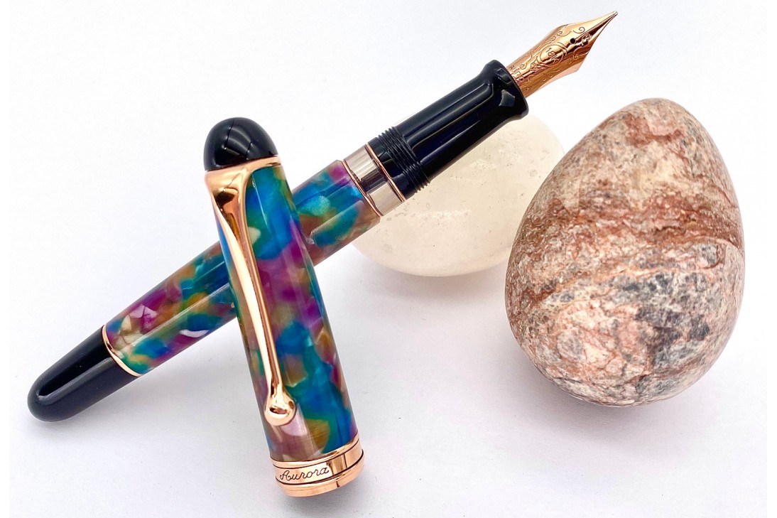 AURORA LIMITED EDITION PLANET SERIES GIOVE FOUNTAIN PEN