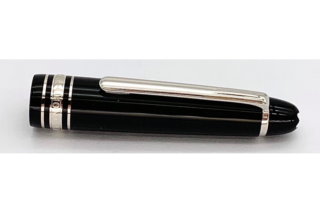 Montblanc MB.106521 Meisterstück Platinum-Coated Classique Fountain Pen