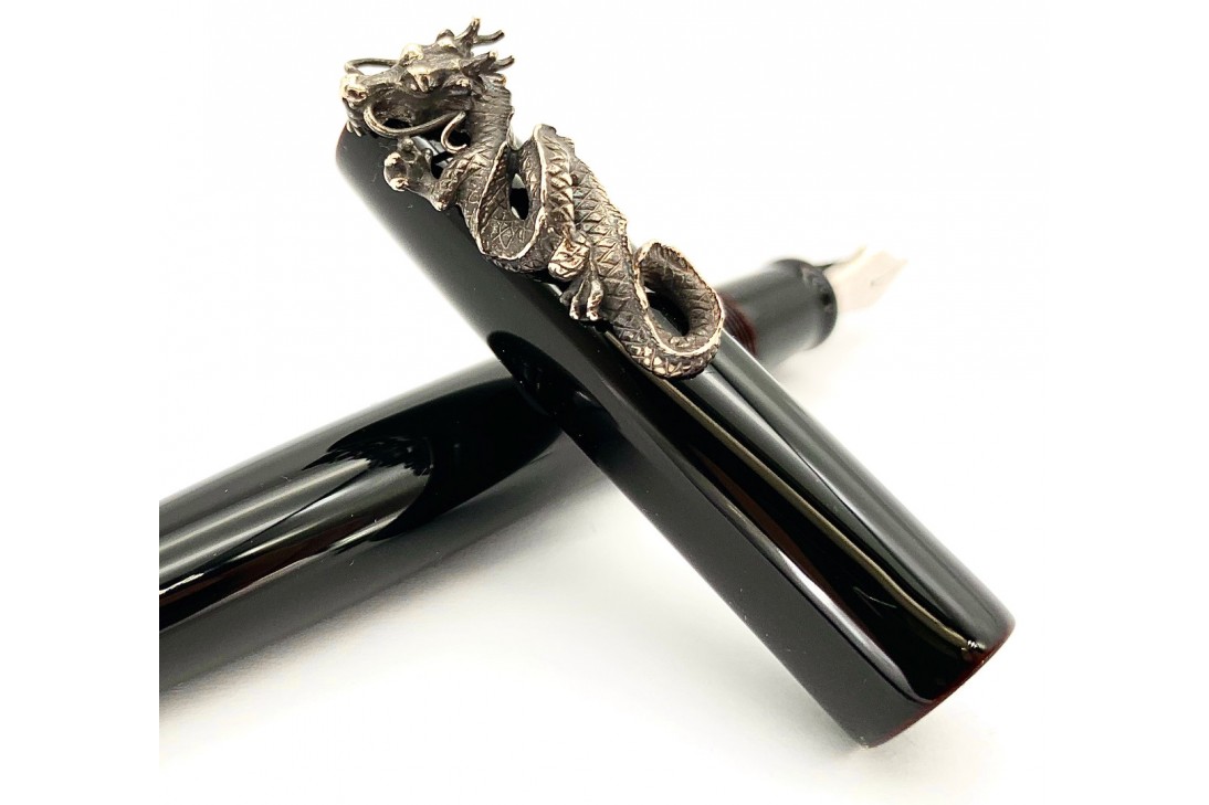 Nakaya Piccolo Long Writer Kuro Tamenuri Fountain Pen with Dragon Stopper