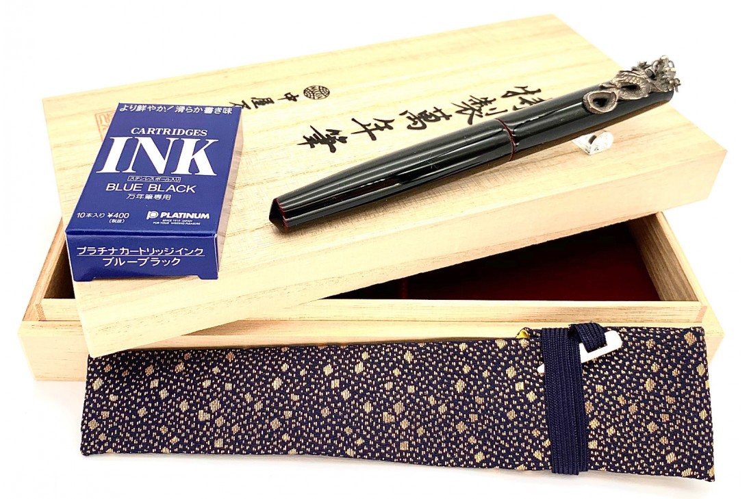 Nakaya Piccolo Long Writer Kuro Tamenuri Fountain Pen with Dragon Stopper