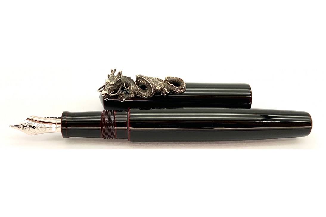 Nakaya Piccolo Long Writer Kuro Tamenuri Fountain Pen with Dragon Stopper