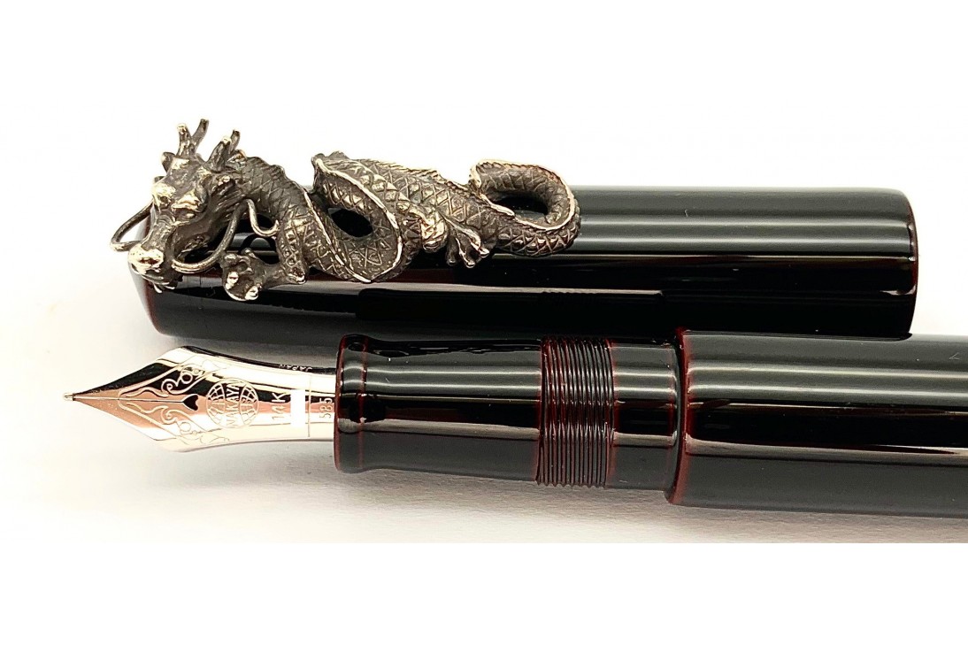 Nakaya Piccolo Long Writer Kuro Tamenuri Fountain Pen with Dragon Stopper
