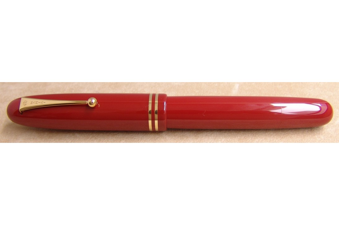 Namiki Emperor Vermilion Roiro Urushi Lacquer with Ring Fountain Pen