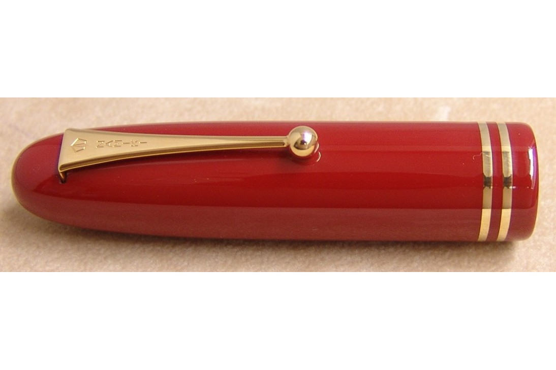 Namiki Emperor Vermilion Roiro Urushi Lacquer with Ring Fountain Pen