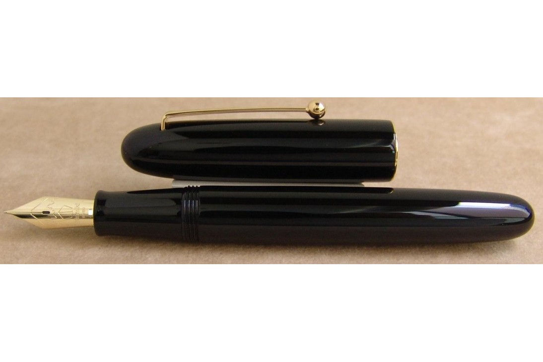 Namiki Yukari Royale Urushi Black Fountain Pen