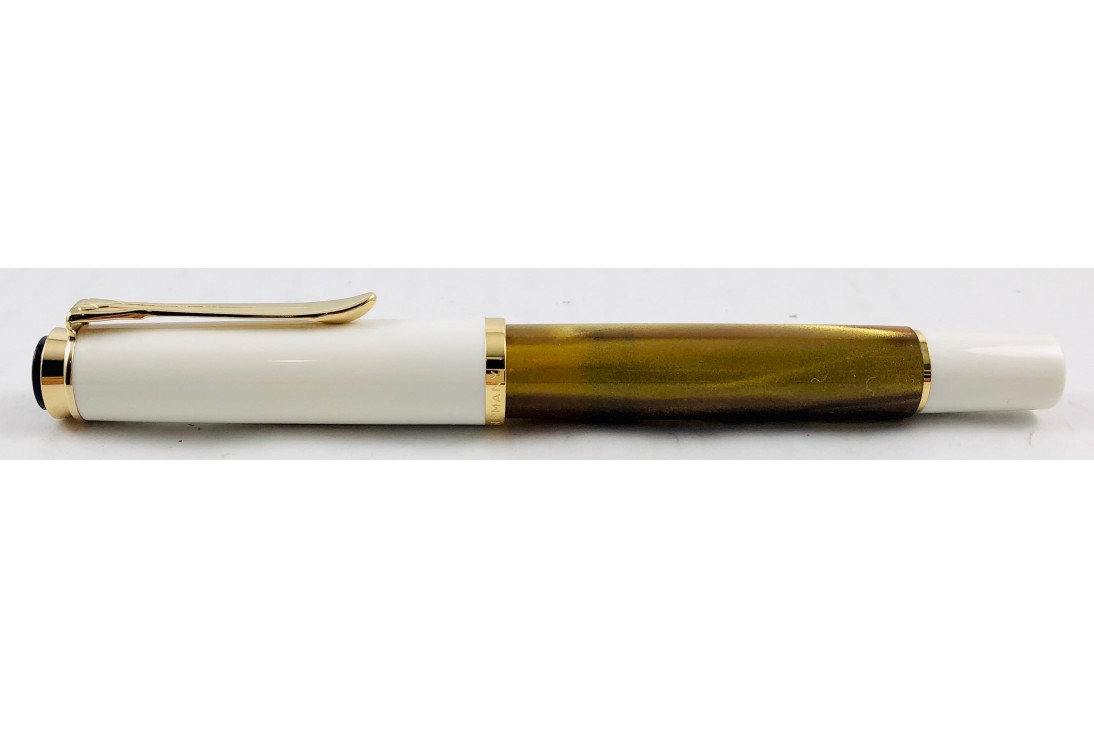 PELIKAN CLASSIC M200 GOLD MARBLED FOUNTAIN PEN (SPECIAL EDITION)