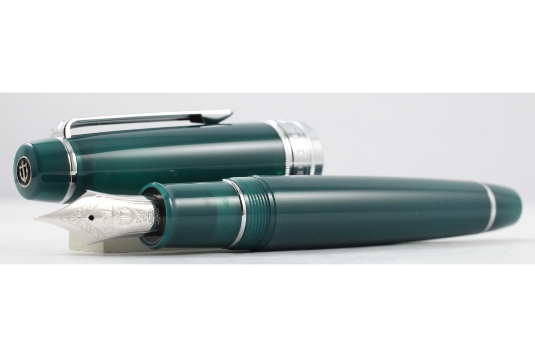 Sailor King Of Pens Professional Gear Ocean Fountain Pen