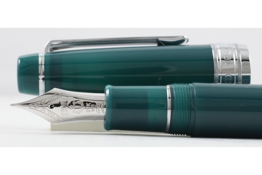 Sailor King Of Pens Professional Gear Ocean Fountain Pen