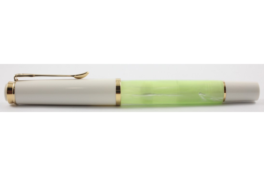 Pelikan Classic M200 Pastel Green Fountain Pen