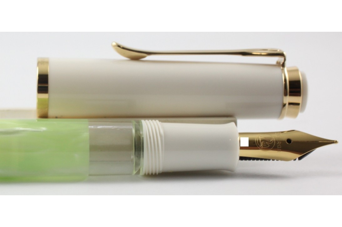 Pelikan Classic M200 Pastel Green Fountain Pen