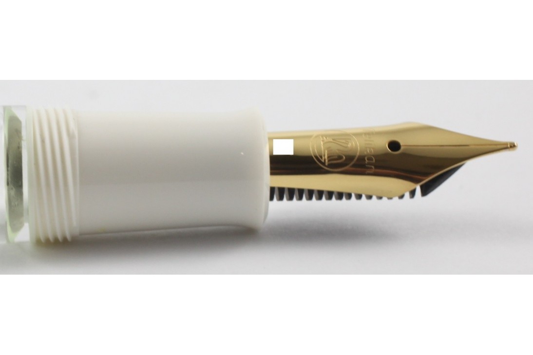 Pelikan Classic M200 Pastel Green Fountain Pen