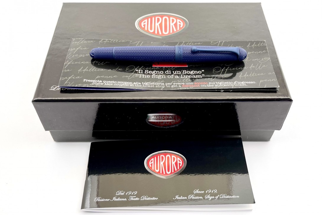 Aurora Limited Edition 88 Blue Mamba Fountain Pen