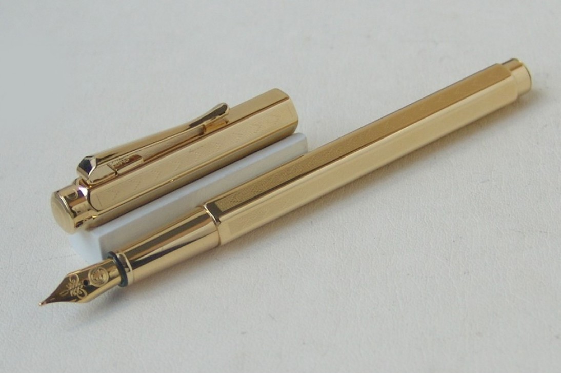 Caran d'ache Ecridor Chevron Gold Plated Fountain Pen