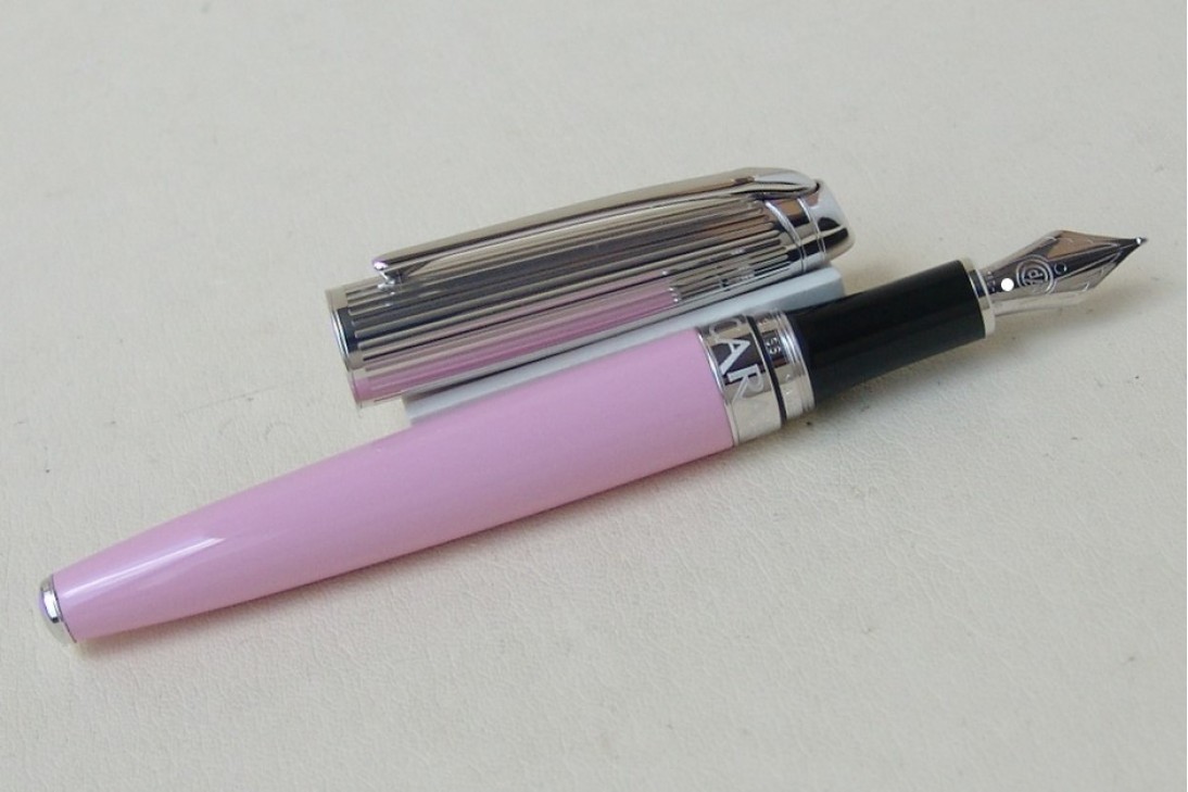 Caran d'ache Leman Bicolour Pink Rhodium Plated Fountain Pen