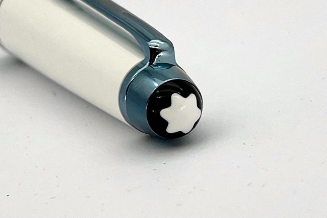 Montblanc MB129400 Meisterstuck 163 Glacier Classique White Roller Pen