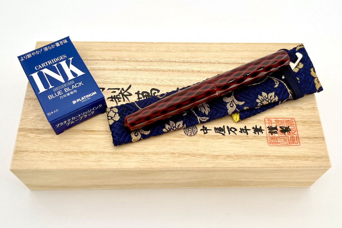 Nakaya Tsumugi Piccolo Cigar Hanabishi (Aka-Tamenuri) Fountain Pen