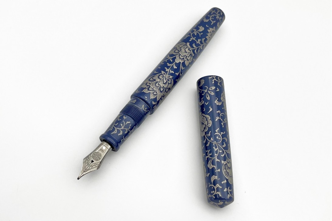 Nakaya Piccolo Long Cigar Chinkin Housoge (Platinum lines 2) Fountain Pen