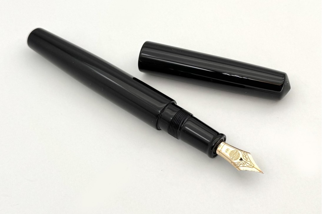 Nakaya Piccolo Long Cigar Kuro-Roiro Fountain Pen