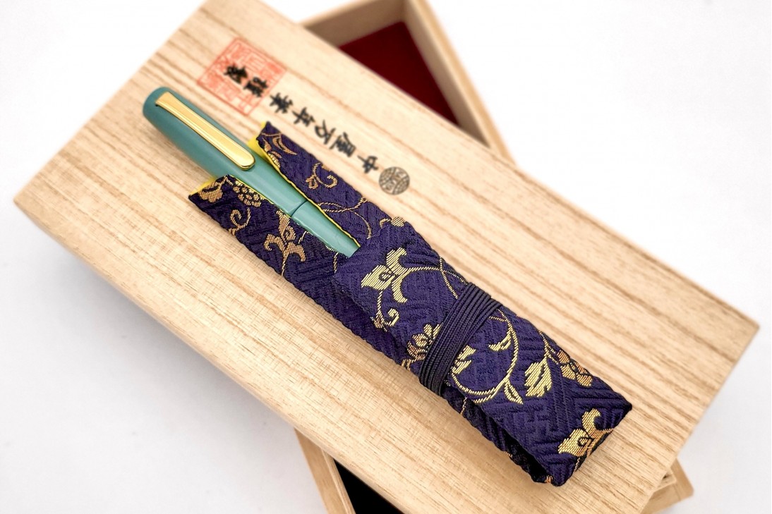 Nakaya Piccolo Long Writer Ama-iro (Sky Blue) Fountain Pen