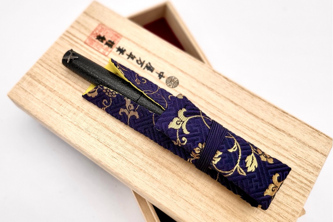 Nakaya Piccolo Long Writer Ishime Kanshitsu Black Fountain Pen with Plane Stopper
