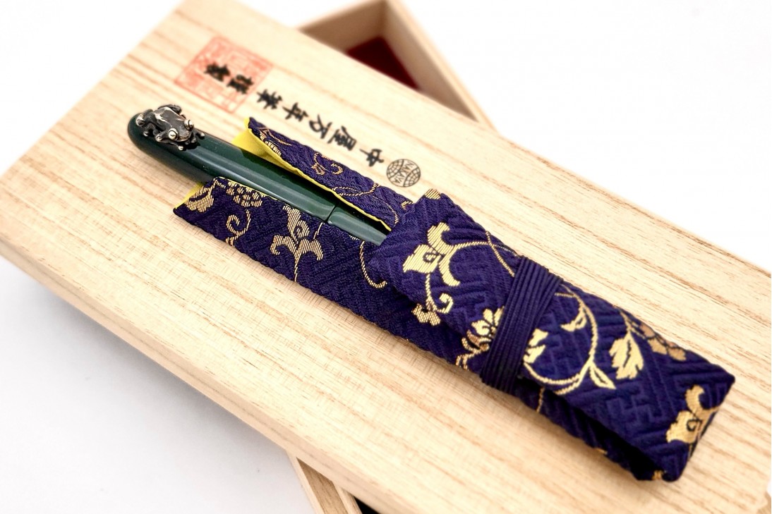 Nakaya Portable Writer Midori Fountain Pen with Frog Stopper