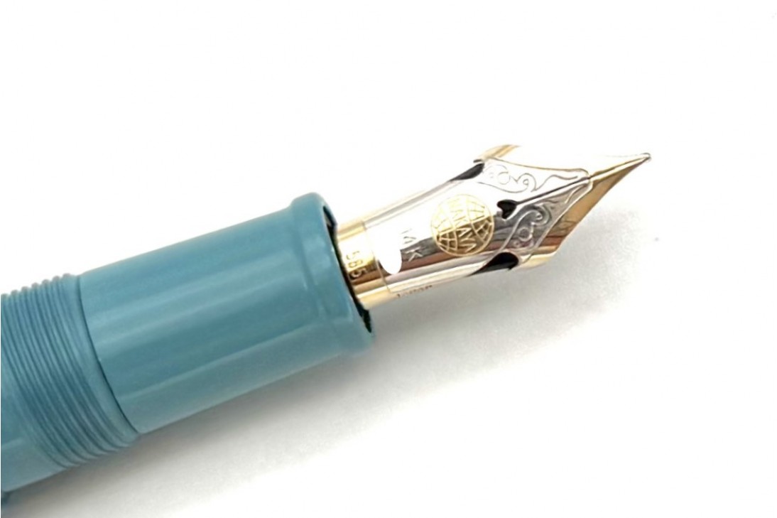 Nakaya Portable Writer Ama-Iro Fountain Pen with Dragon and Jewel Stopper