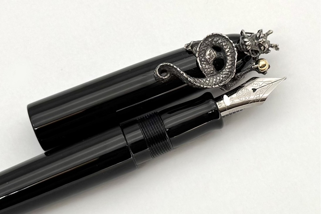 Nakaya Writer Portable Kuro-Roiro Fountain Pen with Fumigated Dragon and Jewel Stopper