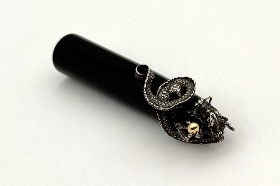 Nakaya Writer Portable Kuro-Roiro Fountain Pen with Fumigated Dragon and Jewel Stopper