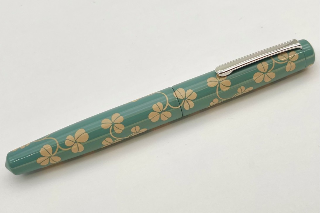 Nakaya Piccolo Long Writer Clover Arabesque (Motif in Shiro) Fountain Pen