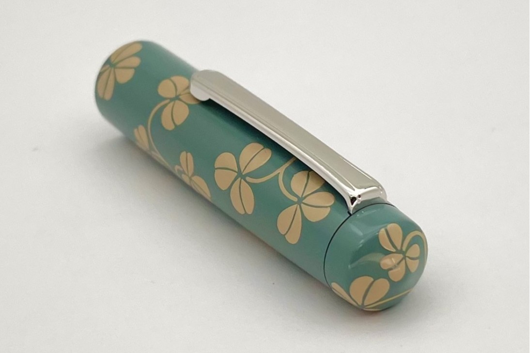 Nakaya Piccolo Long Writer Clover Arabesque (Motif in Shiro) Fountain Pen