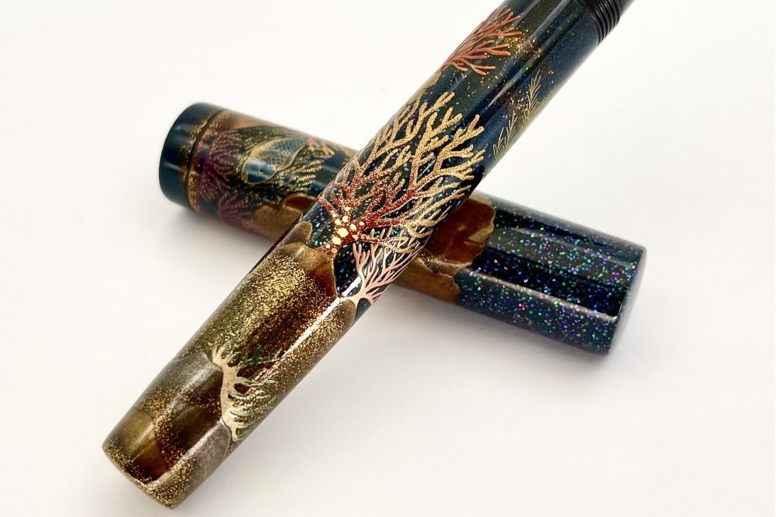 Namiki Limited Edition 2021 Emperor Coral Maki-e Fountain Pen