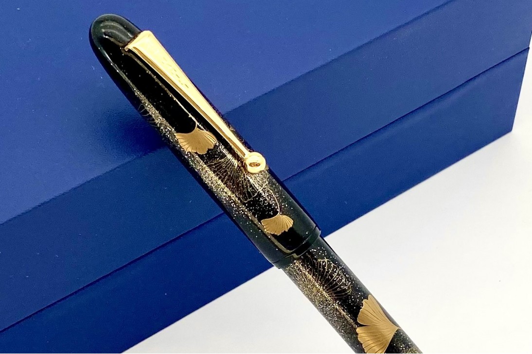 Namiki Limited Edition 2022 Yukari Maki-e Ginkgo Fountain Pen