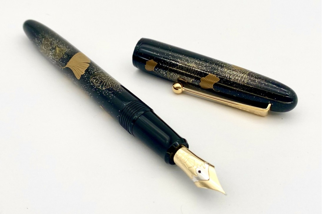 Namiki Limited Edition 2022 Yukari Maki-e Ginkgo Fountain Pen