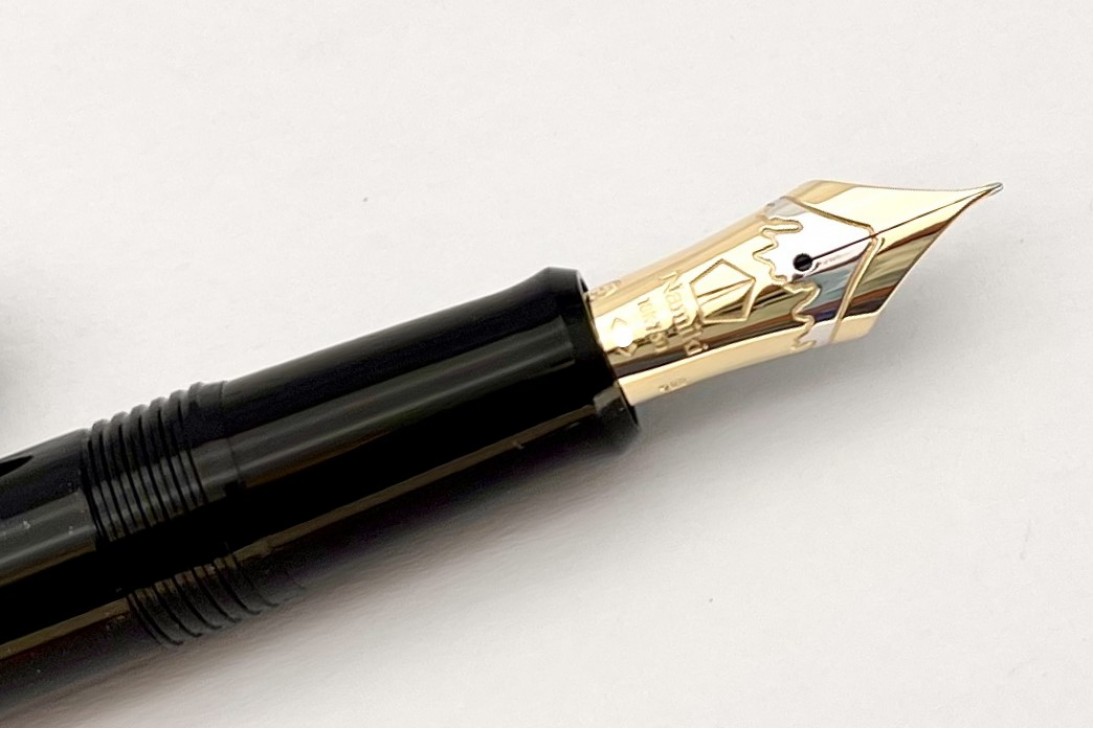 Namiki Limited Edition 2023 Yukari Maki-e Bush Clover Fountain Pen