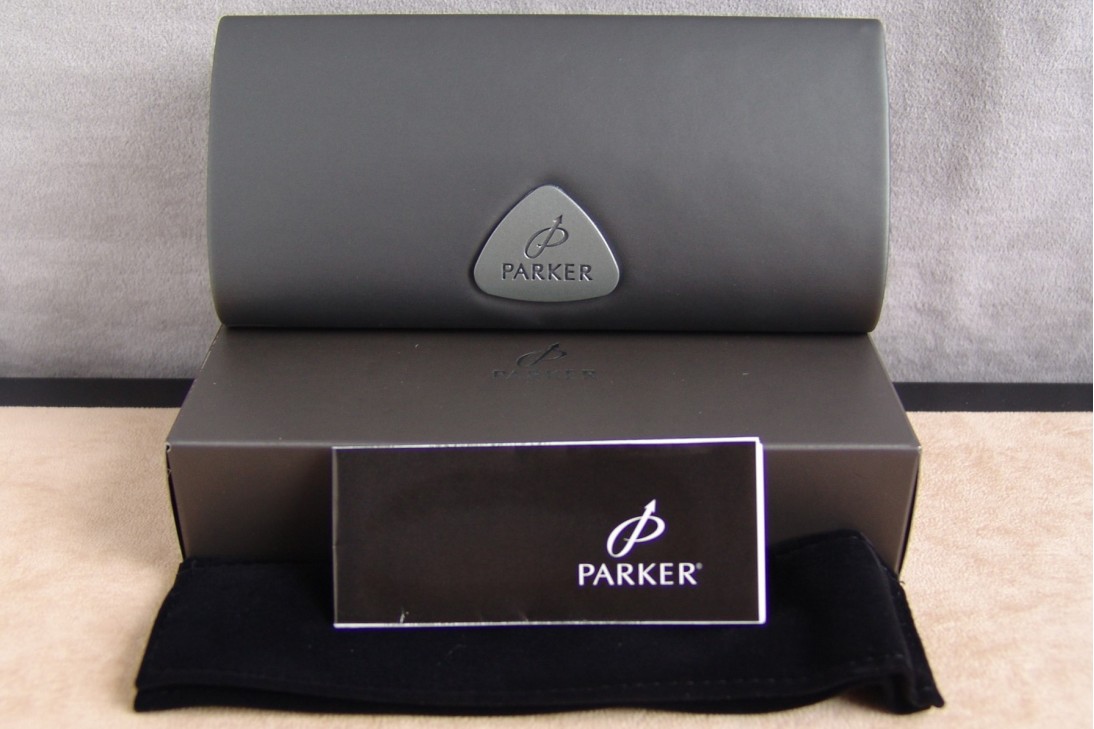 Parker 100 Cobalt Black GT Roller Ball Pen