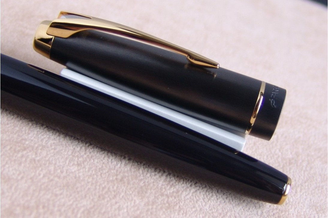 Parker 100 Cobalt Black GT Roller Ball Pen
