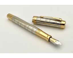 Parker Duofold Queen's Jubilee 2022 Special Edition Silver Fountain Pen