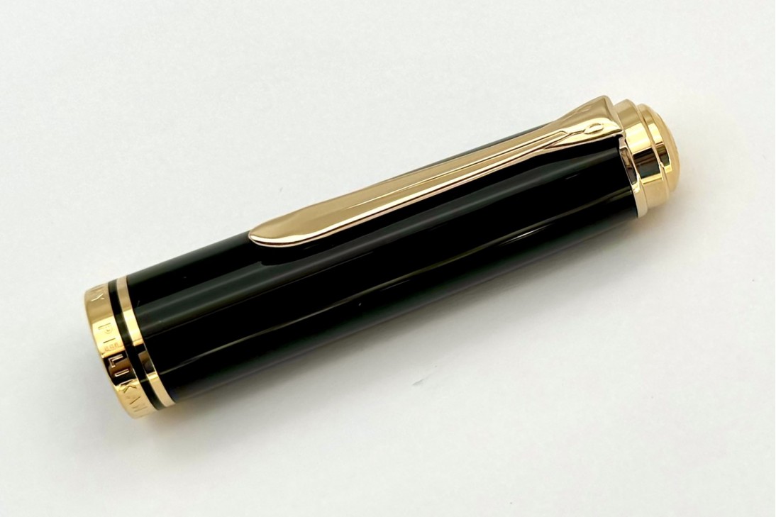 Pelikan M1000 Green and Black Fountain Pen (New Logo)