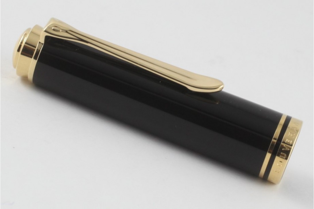 Pelikan Souveran M600 Red and Black Fountain Pen - New Logo