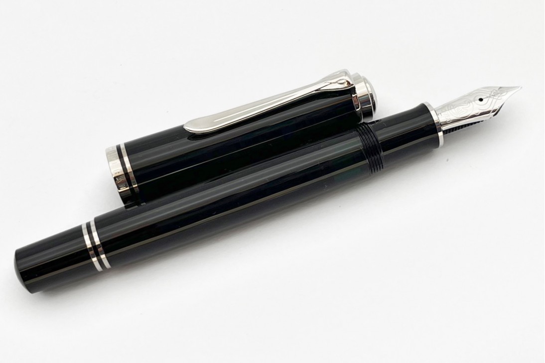 Pelikan Souveran M805 Black Fountain Pen - New Logo