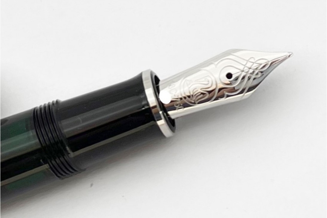 Pelikan Souveran M805 Black Fountain Pen - New Logo