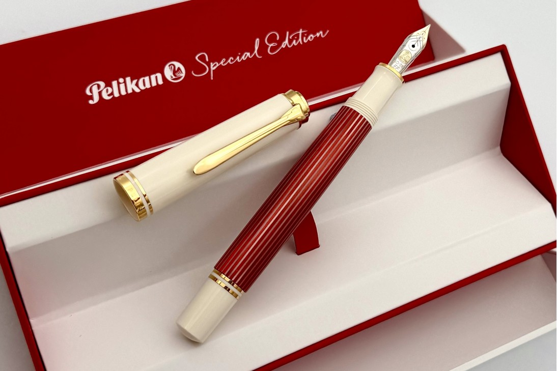 Pelikan Special Edition Souveran M600 Red White Fountain Pen