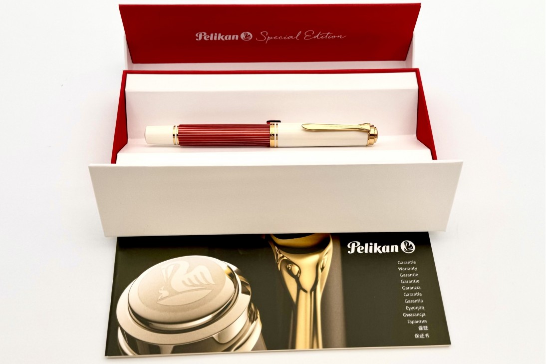 Pelikan Special Edition Souveran M600 Red White Fountain Pen