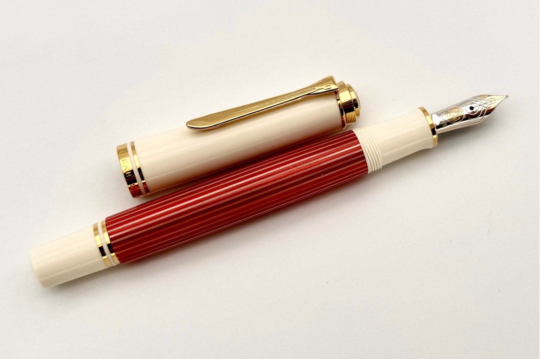 Pelikan Special Edition Souveran M600 Red White Fountain Pen