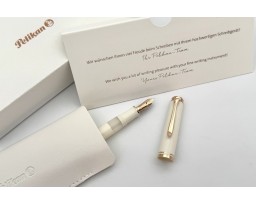 Pelikan Special Edition Souveran M600 White Rose Gold Fountain Pen