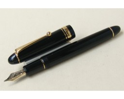 Pilot Custom 742 Course Nib Fountain Pen
