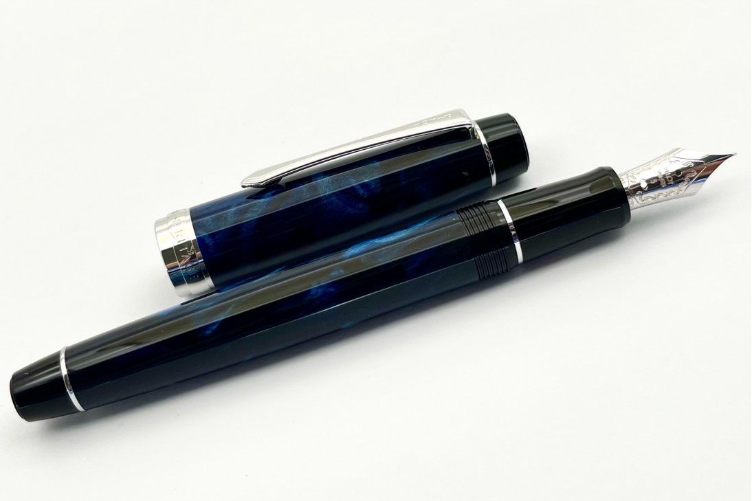 Pilot Custom Heritage SE Marble Blue Fountain Pen