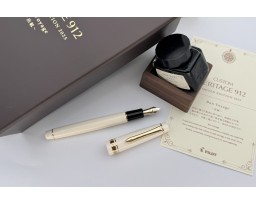 Pilot Limited Edition Custom Heritage 912 Bon Voyage Fountain Pen