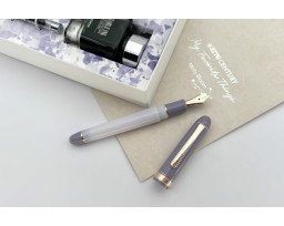 Platinum Limited Edition 3776 Century Misty Bloom Fountain Pen